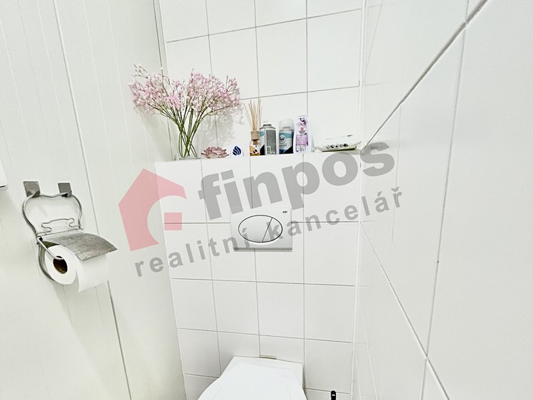 Pronájem kanceláře 21 m² - foto 5