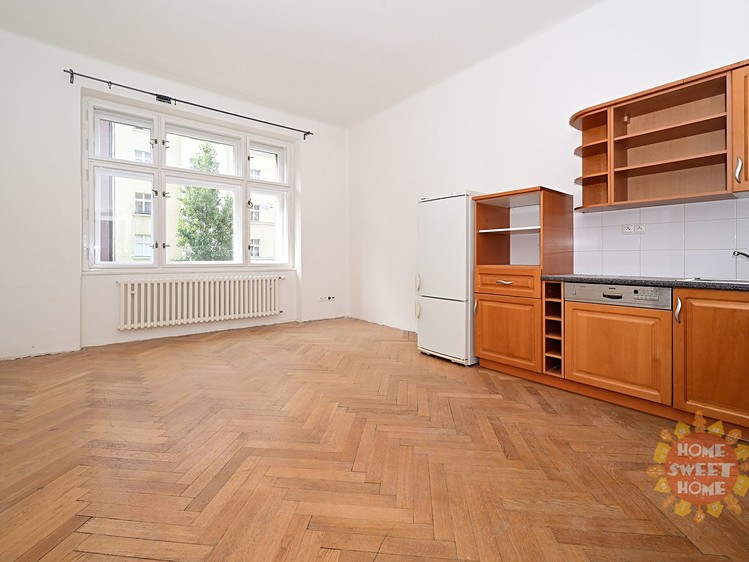 Pronájem kanceláře 139 m² - foto 6