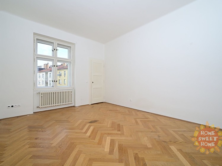 Pronájem kanceláře 139 m² - foto 8