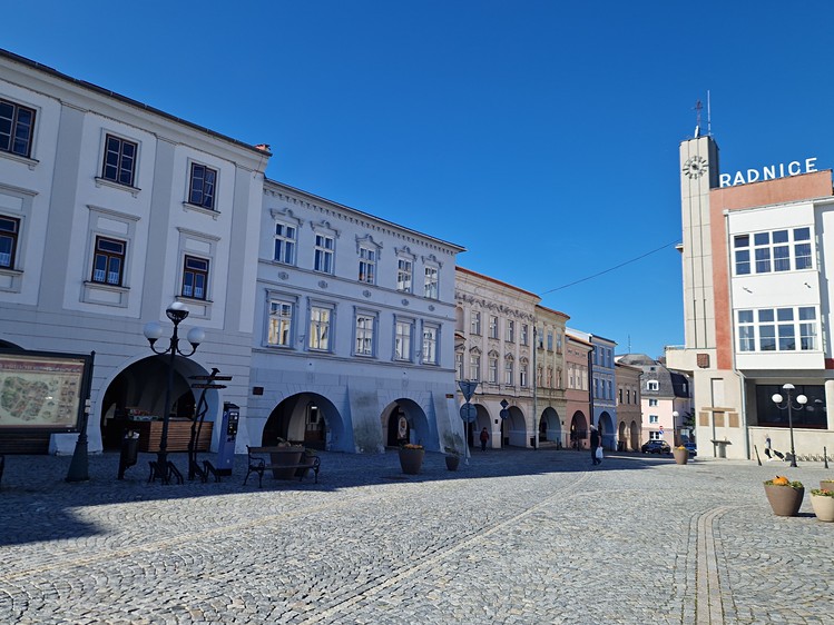 Pronájem kanceláře 153 m² - foto 1