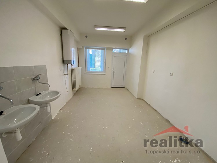 Pronájem ordinace 80 m² - foto 7