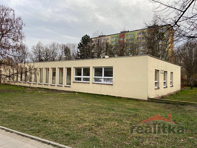 Pronájem obchodního prostoru 80 m² - foto 2