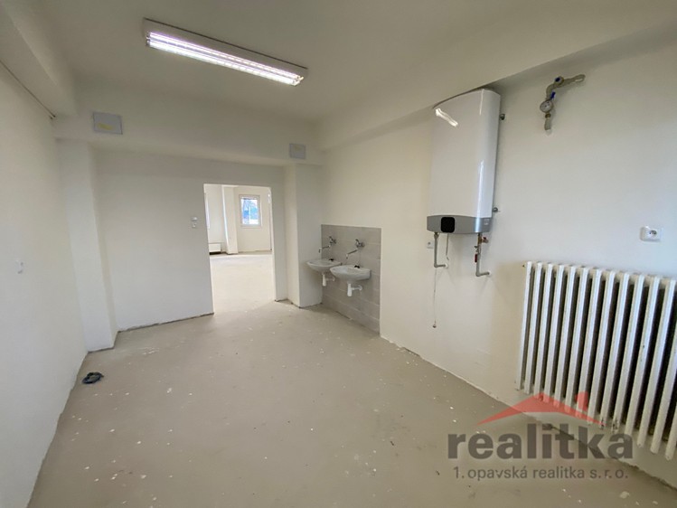 Pronájem obchodního prostoru 80 m² - foto 6