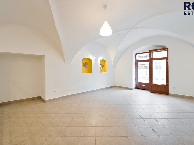 Pronájem obchodního prostoru 82 m² - foto 5