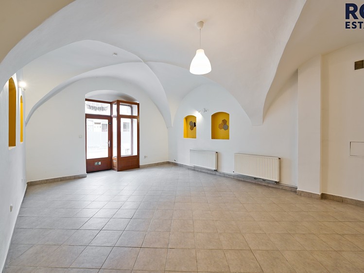 Pronájem obchodního prostoru 82 m² - foto 8