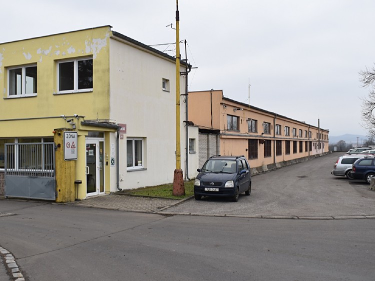 Pronájem kanceláře 42 m² - foto 1