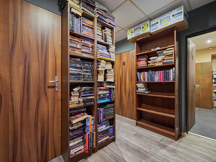 Pronájem obchodního prostoru 80 m² - foto 4
