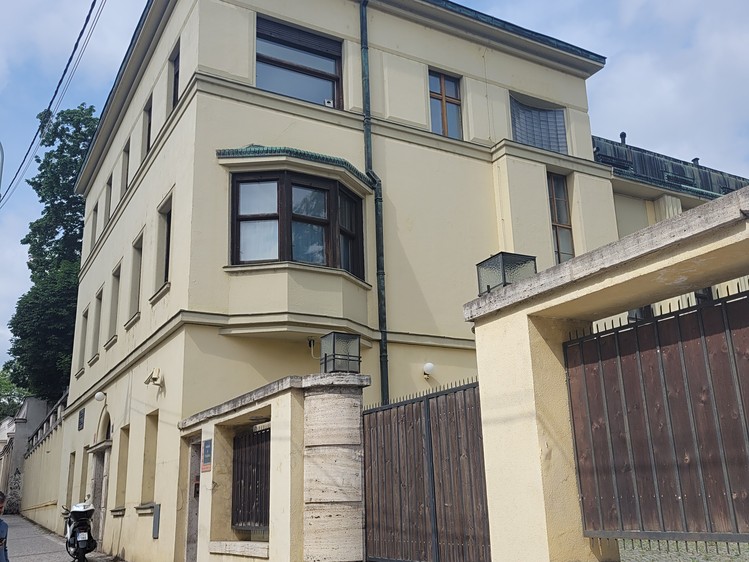 Pronájem kanceláře 1 065 m² - foto 1