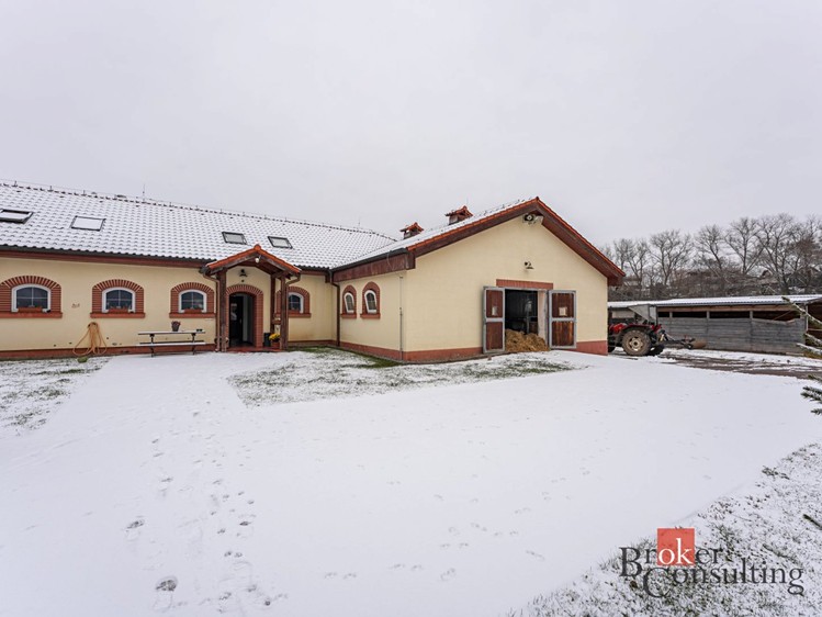 Prodej specifického typu nemovitosti 2 093 m² - foto 6