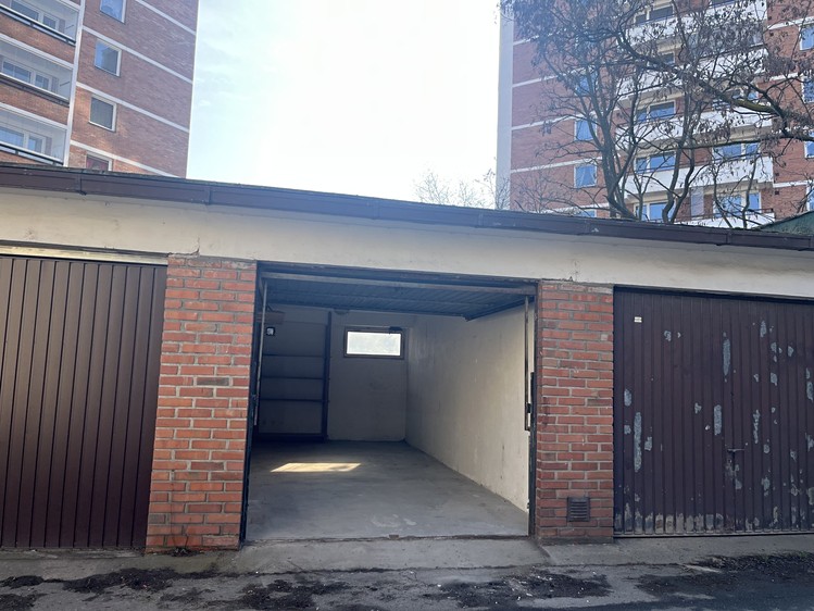 Prodej garáže 18 m² - foto 2