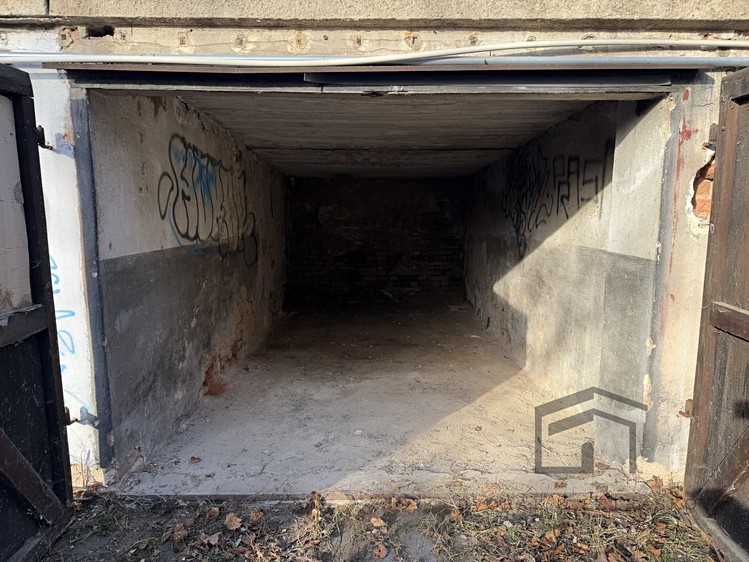 Prodej garáže 18 m² - foto 3
