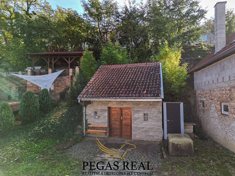 Prodej vinného sklepa 64 m² - foto 2