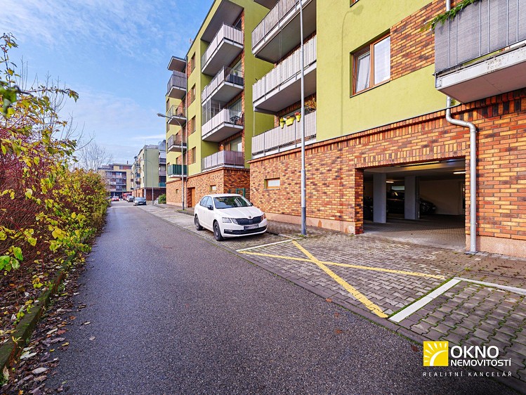 Prodej garážového stání 18 m² - foto 3