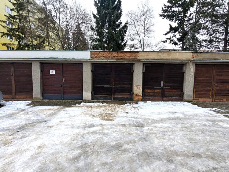 Prodej garáže 20 m² - foto 2