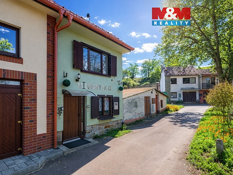Prodej vinného sklepa 62 m² - foto 1