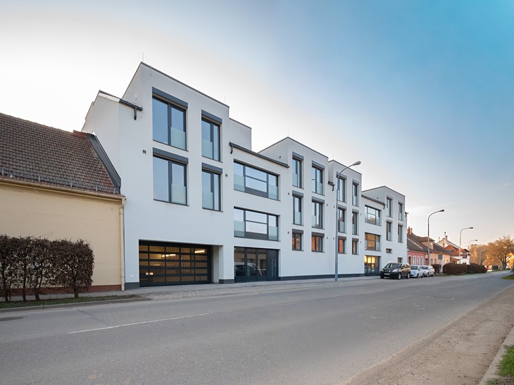 Prodej garážového stání 16 m² - foto 2