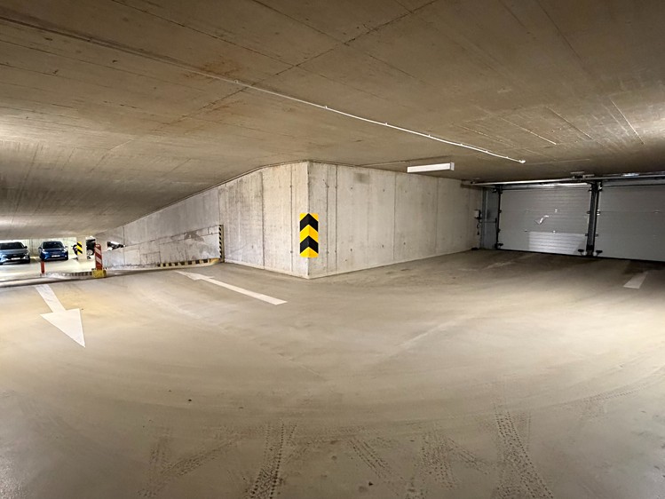 Prodej garážového stání 13 m² - foto 8