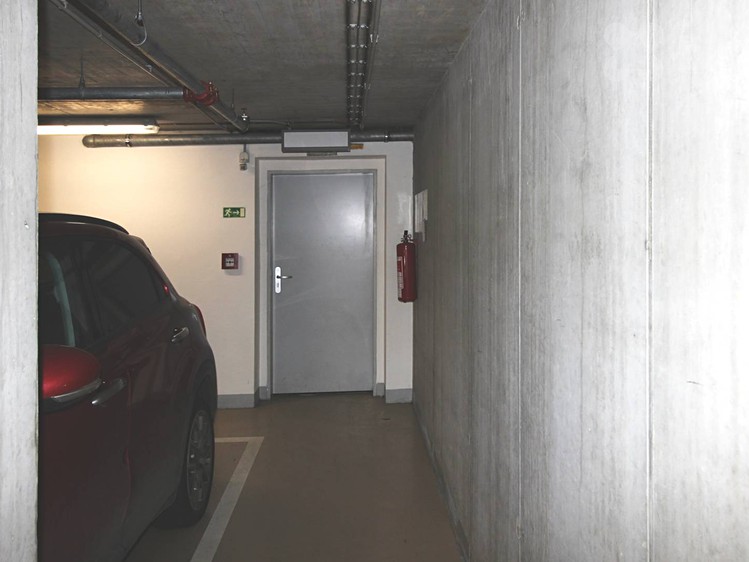 Prodej garážového stání 14 m² - foto 8