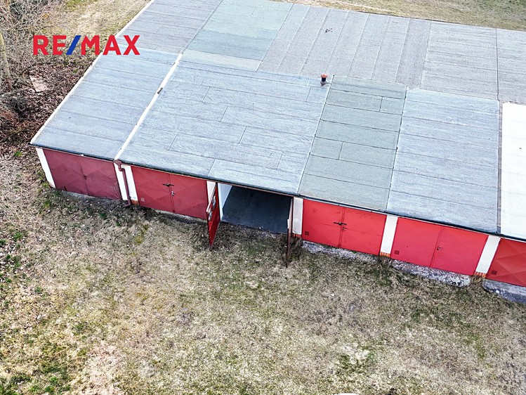 Prodej garáže 15 m² - foto 1
