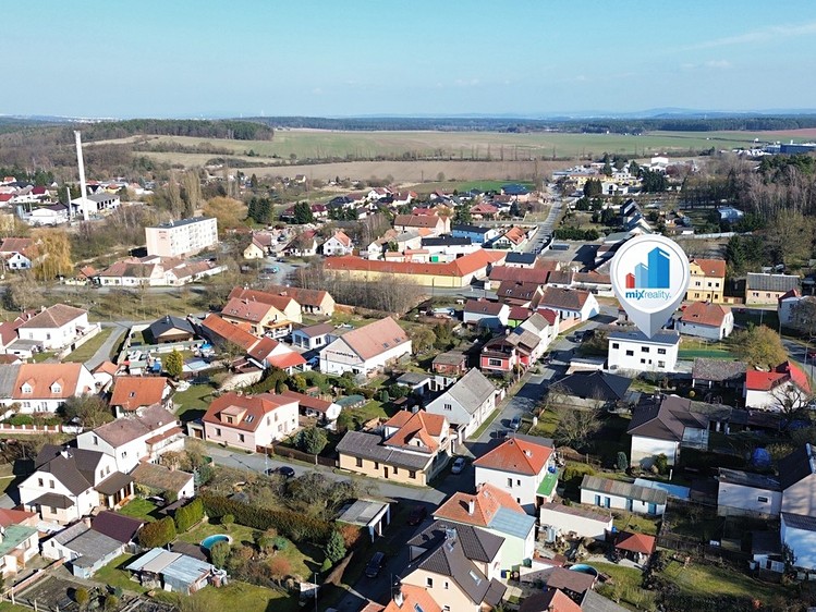 Prodej  rodinného domu 178 m², pozemek 711 m² - foto 8