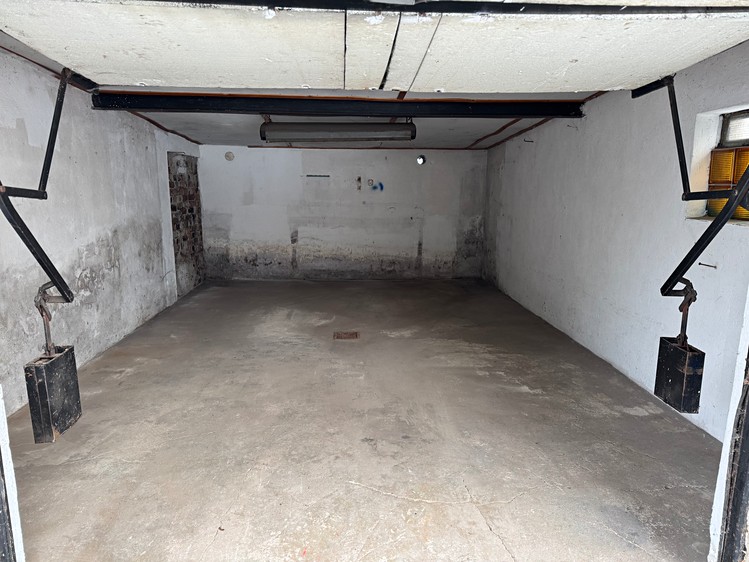 Prodej garáže 25 m² - foto 4