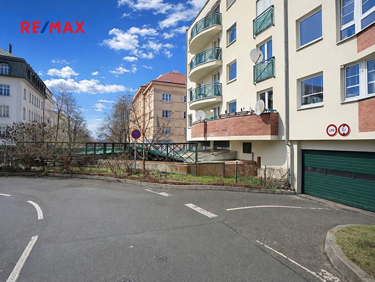Prodej garážového stání 13 m² - foto 3