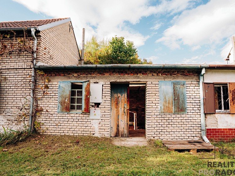 Prodej vinného sklepa 65 m² - foto 1