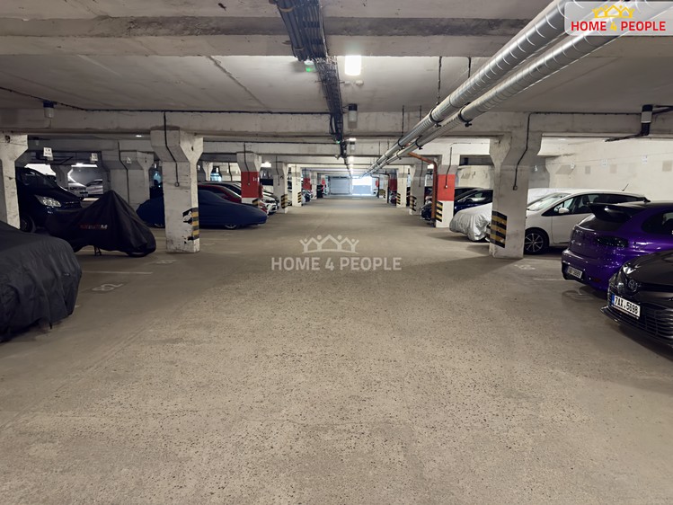 Prodej garážového stání 11 m² - foto 2