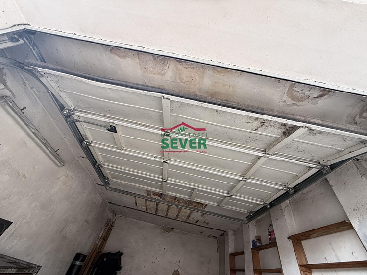 Prodej garáže 24 m² - foto 2