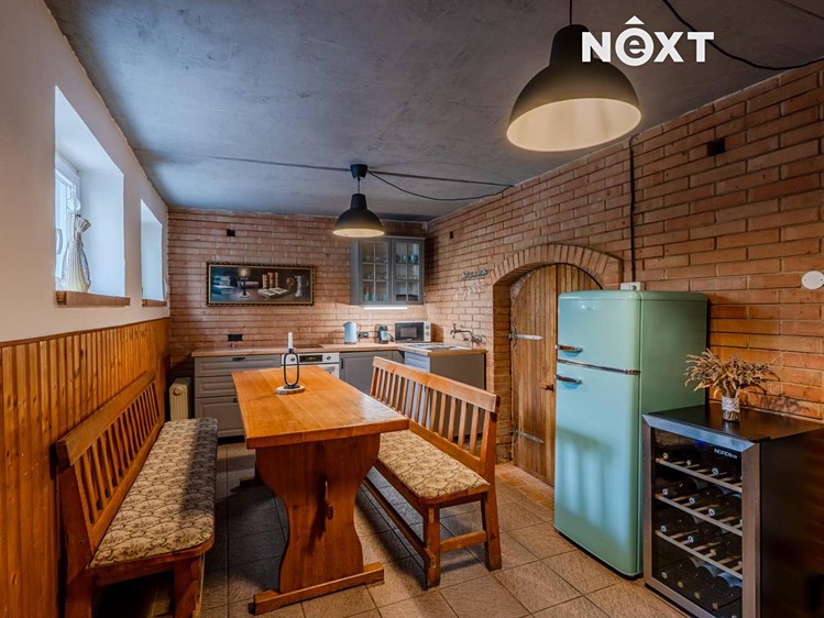 Prodej vinného sklepa 95 m² - foto 1