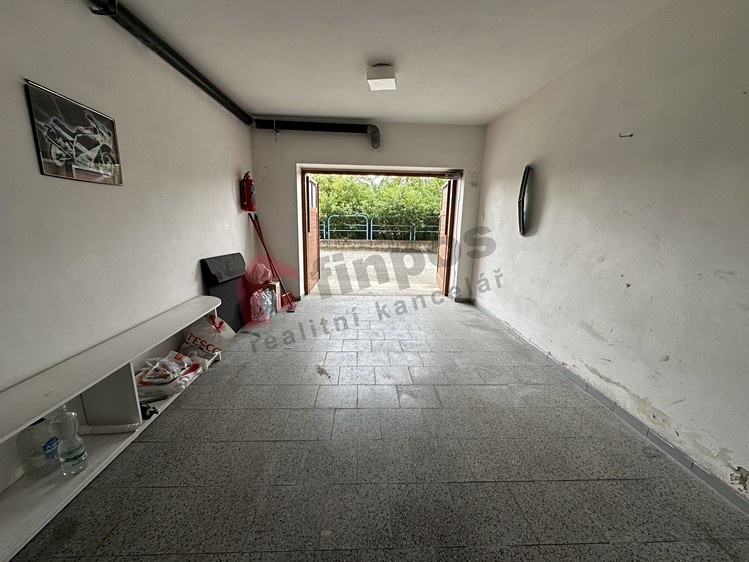 Prodej garáže 20 m² - foto 7