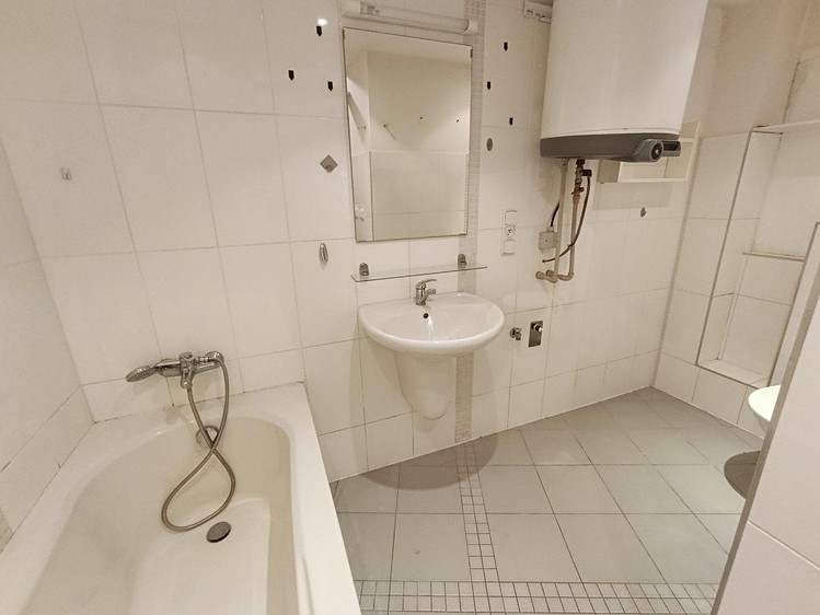 Prodej specifického typu nemovitosti 53 m² - foto 2