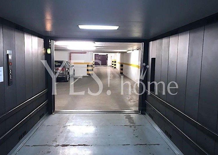 Pronájem garážového stání 13 m² - foto 4