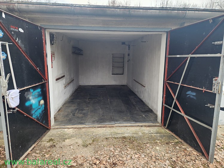 Pronájem garáže 18 m² - foto 3
