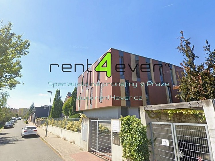 Pronájem garážového stání 16 m² - foto 5