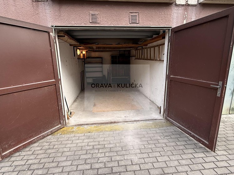 Pronájem garáže 21 m² - foto 6