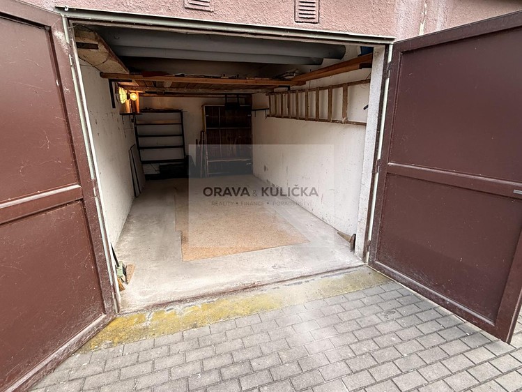 Pronájem garáže 21 m² - foto 8