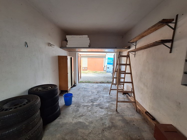 Pronájem garáže 20 m² - foto 1