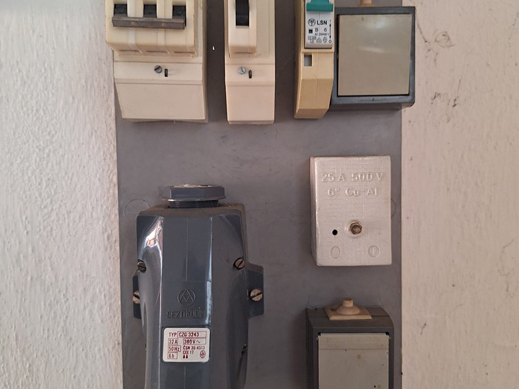 Pronájem garáže 20 m² - foto 4