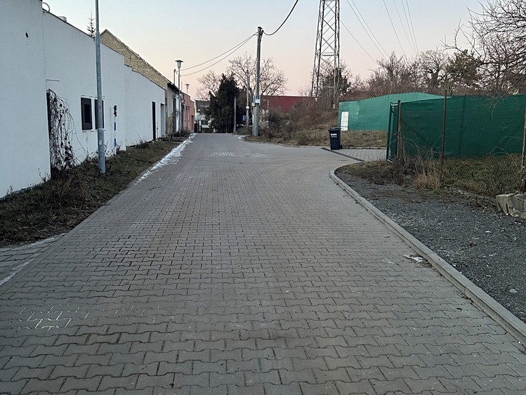 Pronájem garáže 15 m² - foto 5