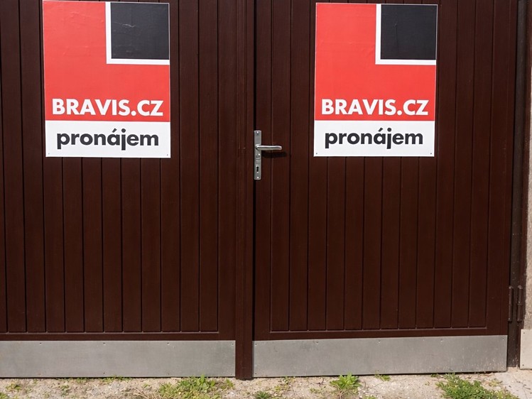 Pronájem garáže 19 m² - foto 1
