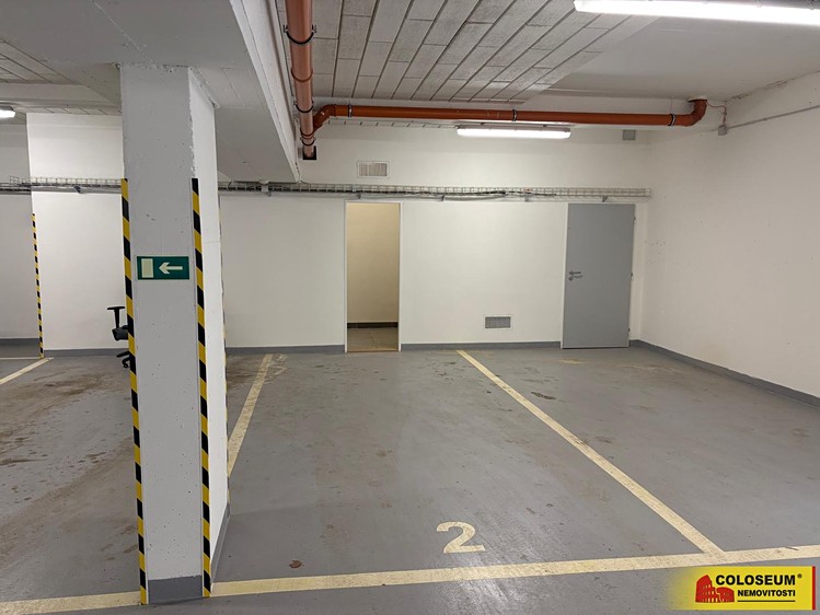 Pronájem garáže 15 m² - foto 3