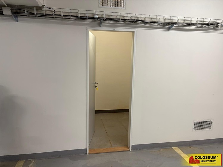 Pronájem garáže 15 m² - foto 4