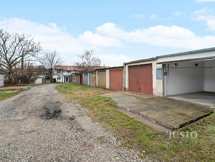 Pronájem garáže 16 m² - foto 5