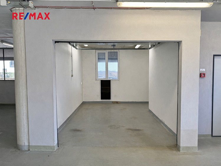 Pronájem garáže 18 m² - foto 2