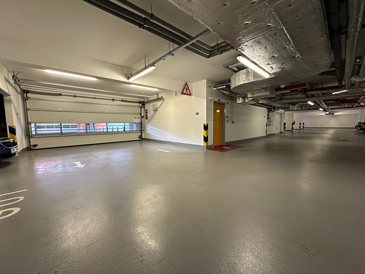 Pronájem garážového stání 16 m² - foto 3