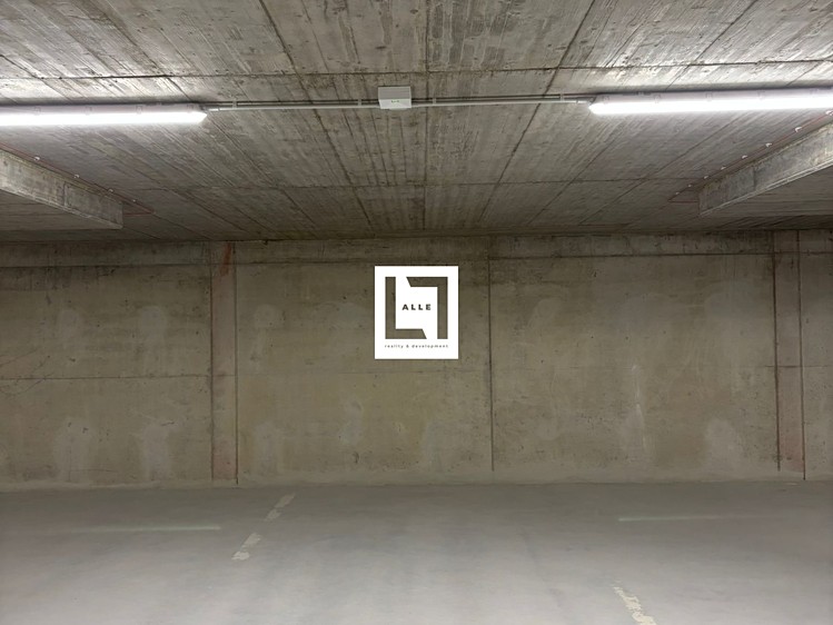 Pronájem garážového stání 13 m² - foto 6