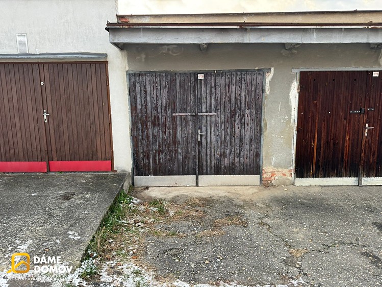 Pronájem garáže 17 m² - foto 1