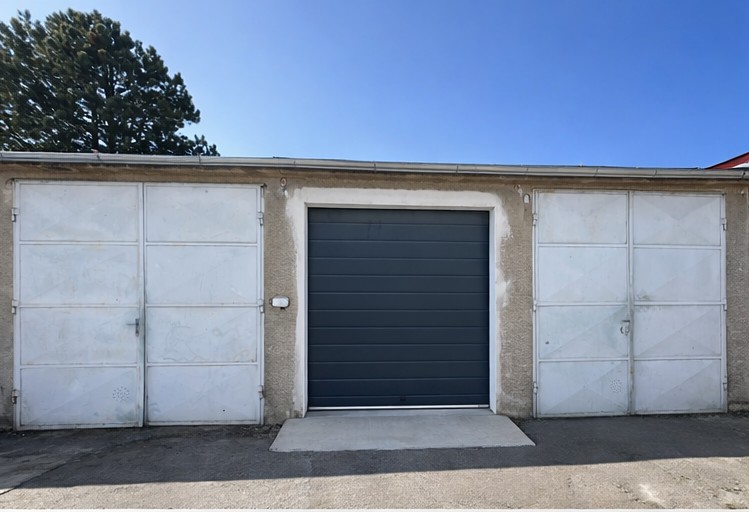 Pronájem garáže 28 m² - foto 1