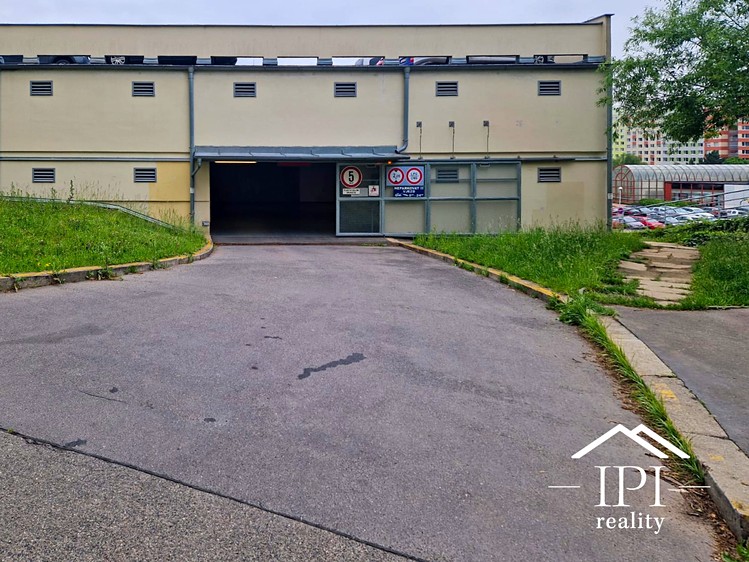 Pronájem garáže 19 m² - foto 3